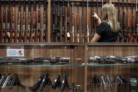 empresa de armas no brasil